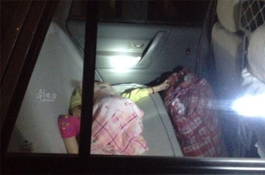 Trauriger Ansturm auf die Babyklappe von Jinan