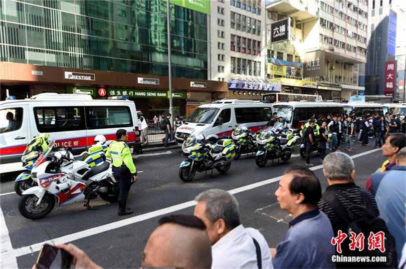 Mong Kok wird wieder in Ordnung gebracht
