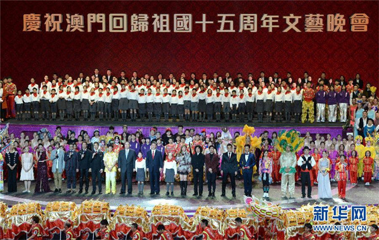 Xi nimmt an der Feier zum 15-j?hrigen Jubil?um der Rückkehr Macaos zu China teil