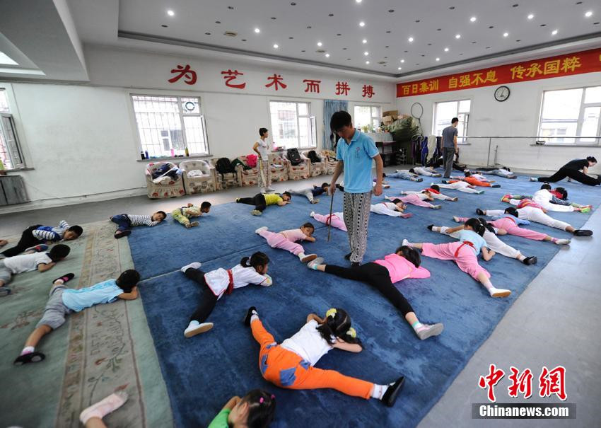 Kostenloser Pekingoper-Unterricht in Jilin