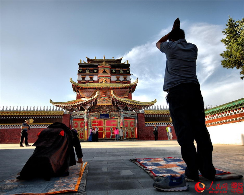 Die unwiderstehliche Sch?nheit des tibetischen Bezirks Gannan