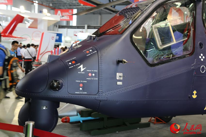 Z-19E im Mittelpunkt der Tianjiner Heli-Expo