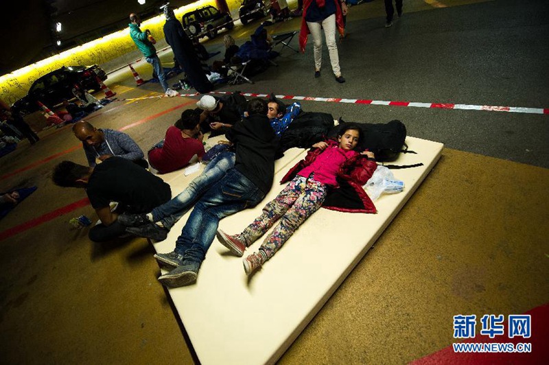 Zugverbindung von ?sterreich nach Deutschland für 12 Stunden gekappt