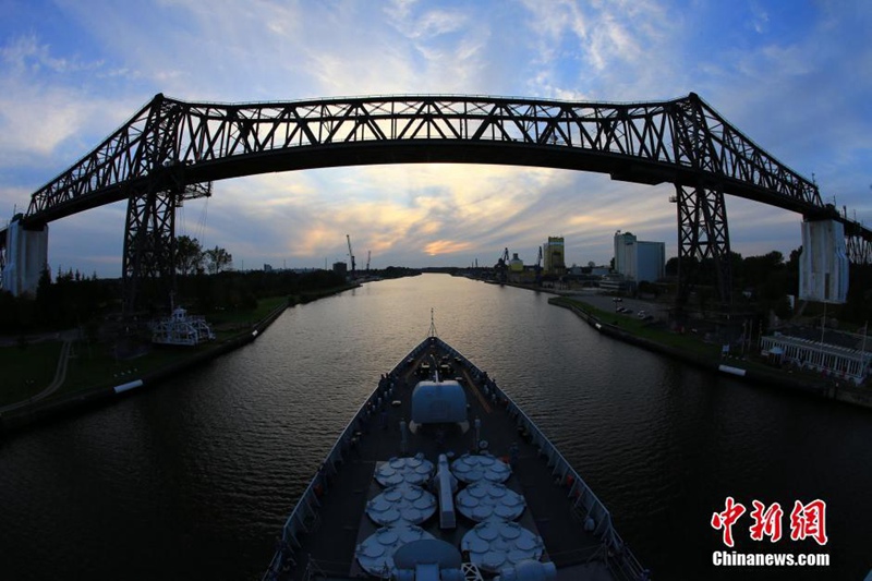 Chinesische Flotte f?hrt erstmals durch den Kieler Kanal