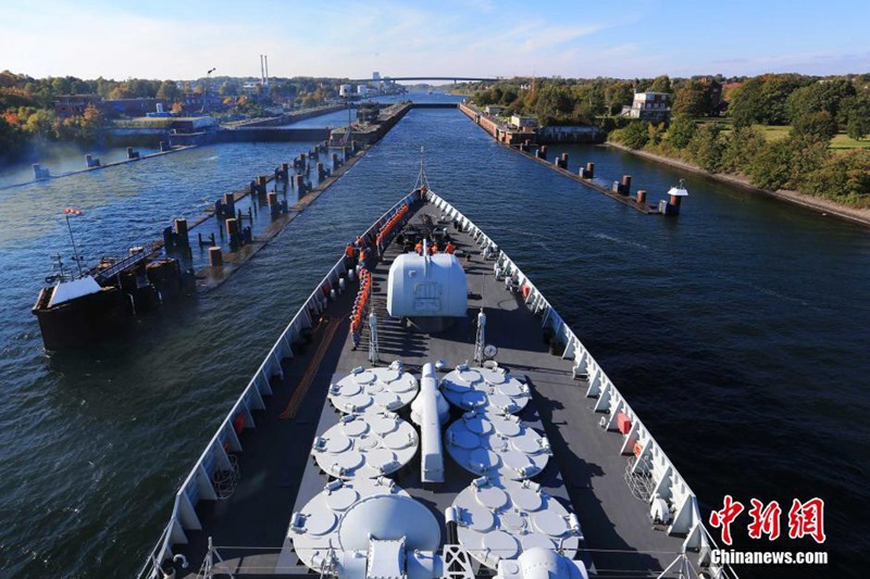 Chinesische Flotte f?hrt erstmals durch den Kieler Kanal