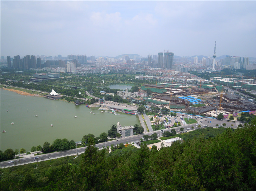 Xuzhou – Tonkrieger im Glassarg