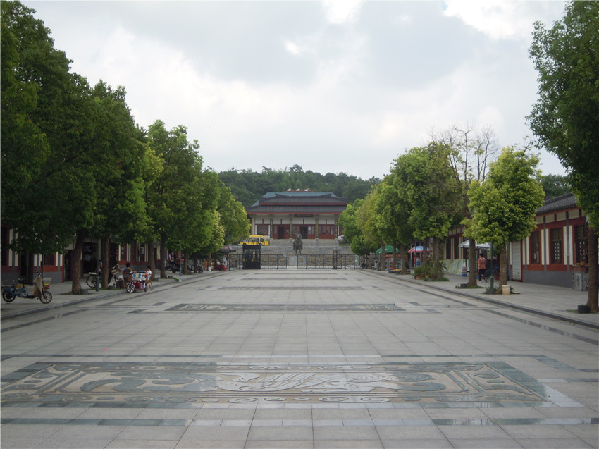 Xuzhou – Tonkrieger im Glassarg