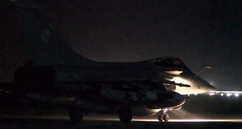 Frankreich bombardiert IS-Ziele in Syrien