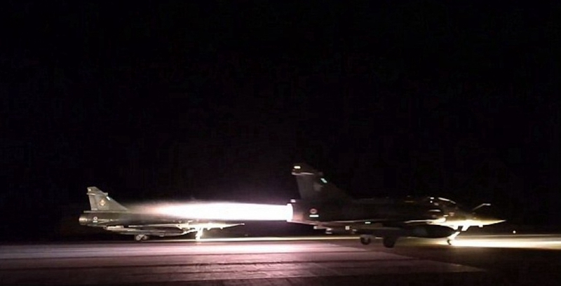 Frankreich bombardiert IS-Ziele in Syrien