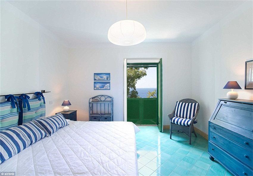 Die sch?nsten Felsenh?user am Meer