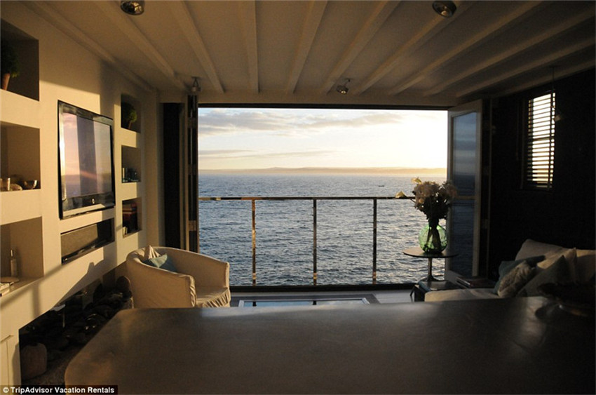 Die sch?nsten Felsenh?user am Meer