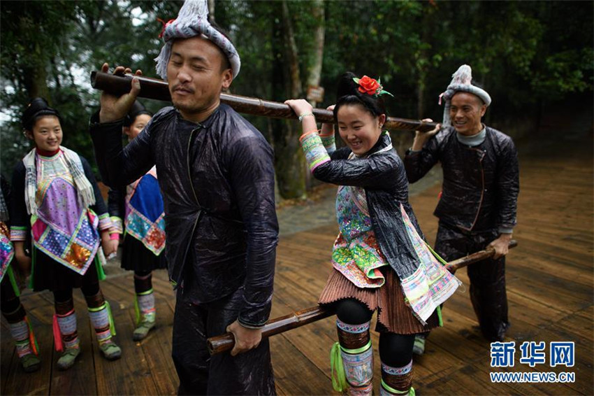 Zu Besuch in Chinas letztem Schützendorf