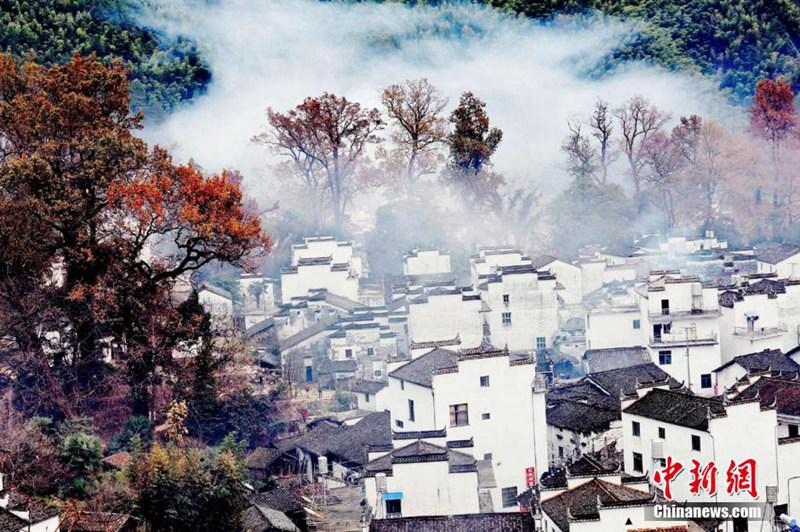 Frühwinterliche ?Dorfsch?nheiten“