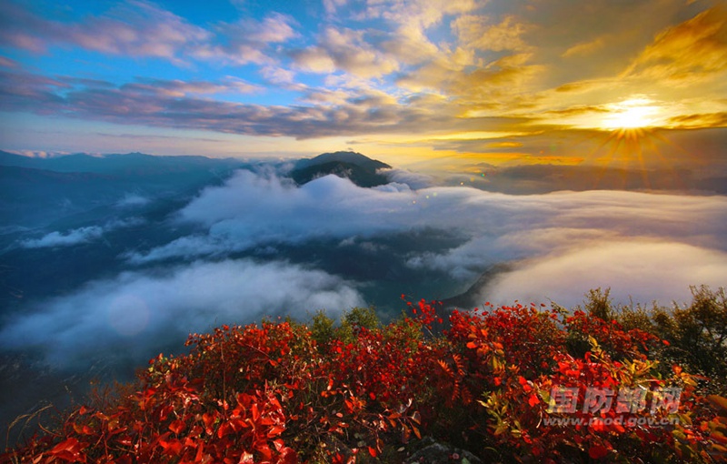 Die Drei Schluchten aus der Perspektive eines Fallschirmj?gers 