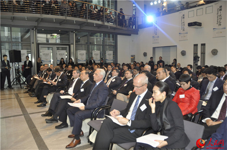 China und Deutschland wollen ?gemeinsam zum Erfolg“