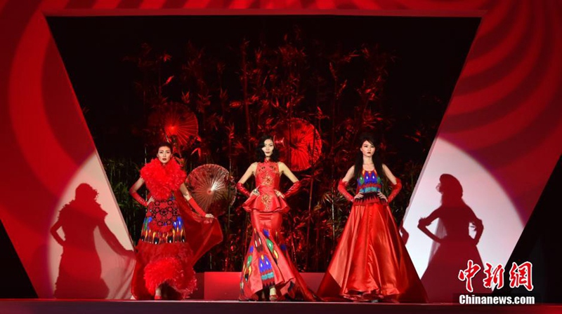 Mail?nder Modewoche in Chengdu