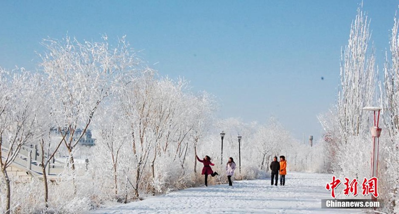 Schneewei?es M?rchenland in Gansu
