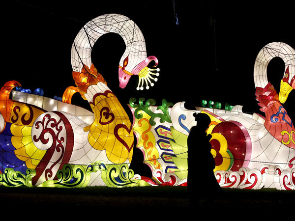 Chinesische Laternen beleuchten London