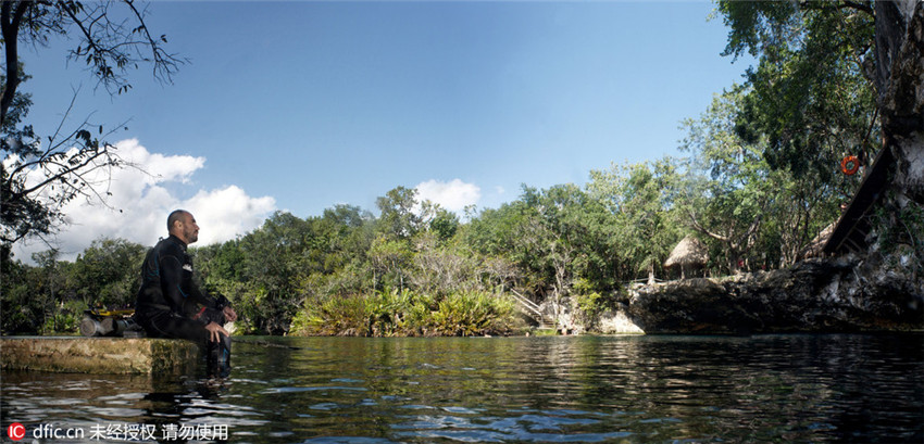 Faszinierende ?Lichtshow“ in mexikanischen Wasserh?hlen