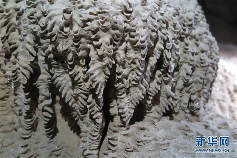 420 Meter tiefe unterirdische H?hle in Guangxi durch China und Frankreich entdeckt