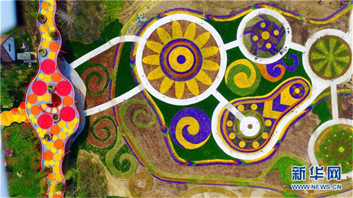 Blütenpracht aus luftiger H?he: Marco-Polo-Blumenweltpark