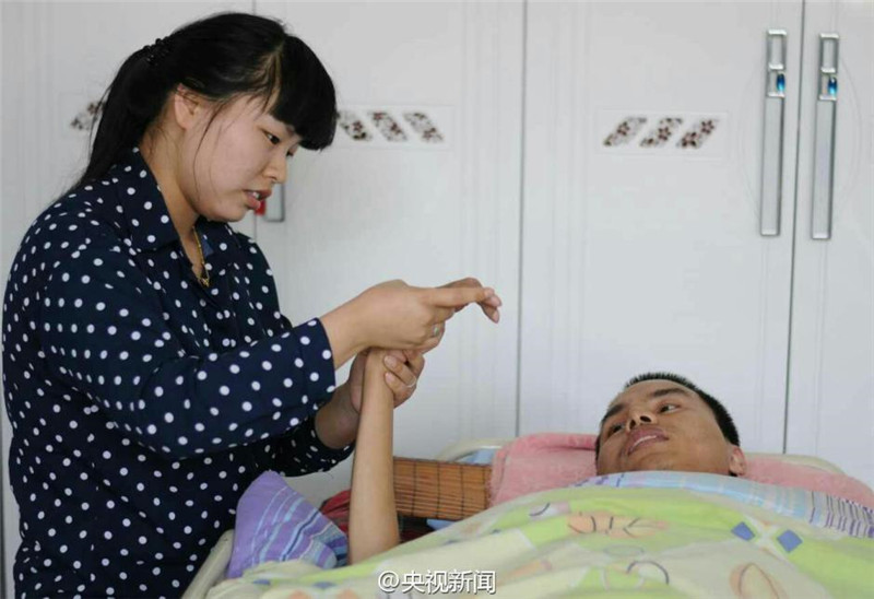 26-j?hriger Querschnittsgel?hmter aus China: Mit K?pfchen zum eigenen Online-Shop