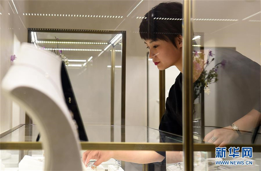 Wang Yang: ?Ich will Schmuck mit Seele schaffen“