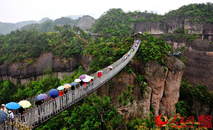 Wundersch?ne Landschaft nach dem Regenfall in Zhejiang