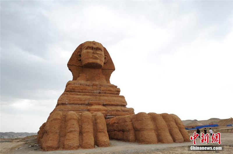 Die Welt ist klein – Sphinx und Parthenon in Lanzhou