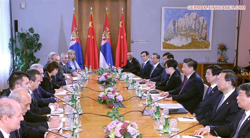 Xi Jinping führt Gespr?che mit Serbiens Pr?sidenten Tomislav Nikoli?