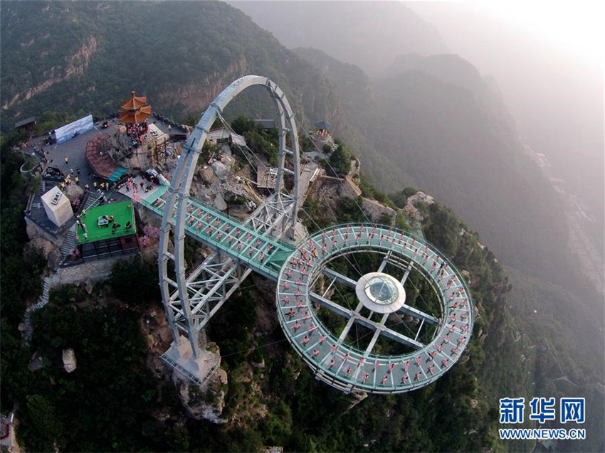 Weltyogatag: Yoga in 700 Meter H?he