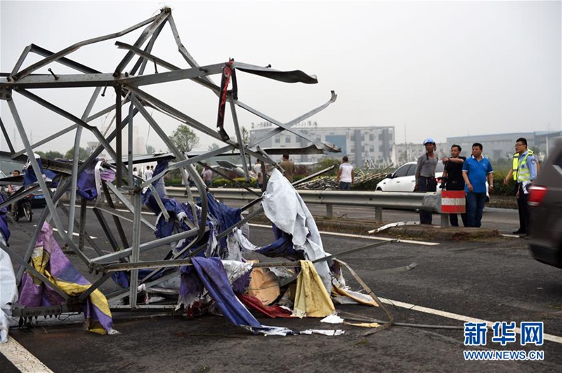 Starke Unwetter suchen Nord-Jiangsu heim 