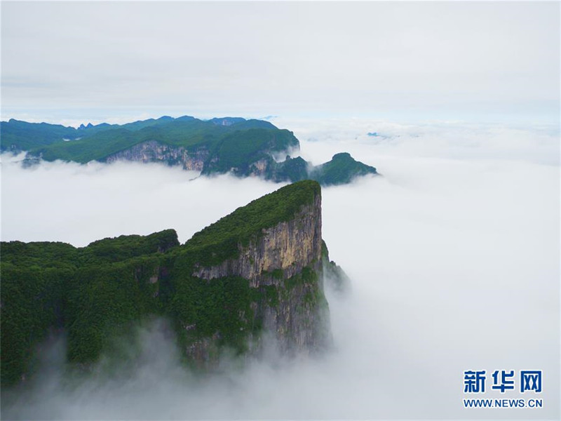 Traumhaft sch?ner Tianmen-Berg