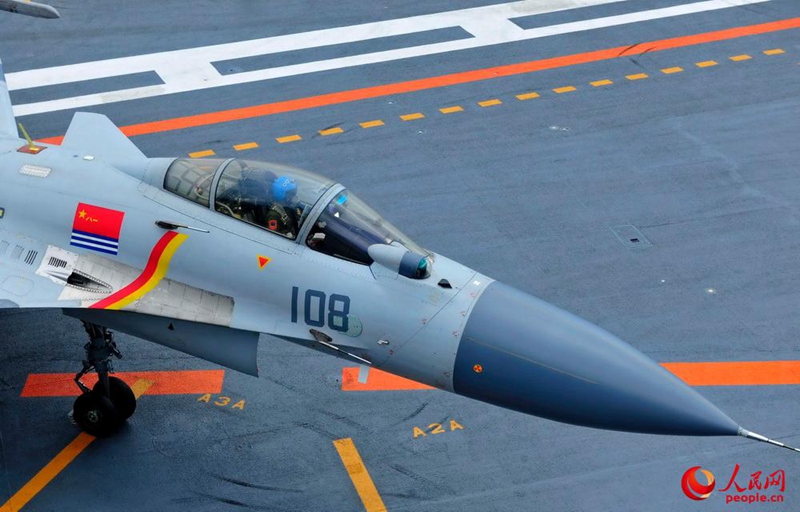 Chinesische Marine intensiviert Training der Flugzeugtr?ger-Piloten