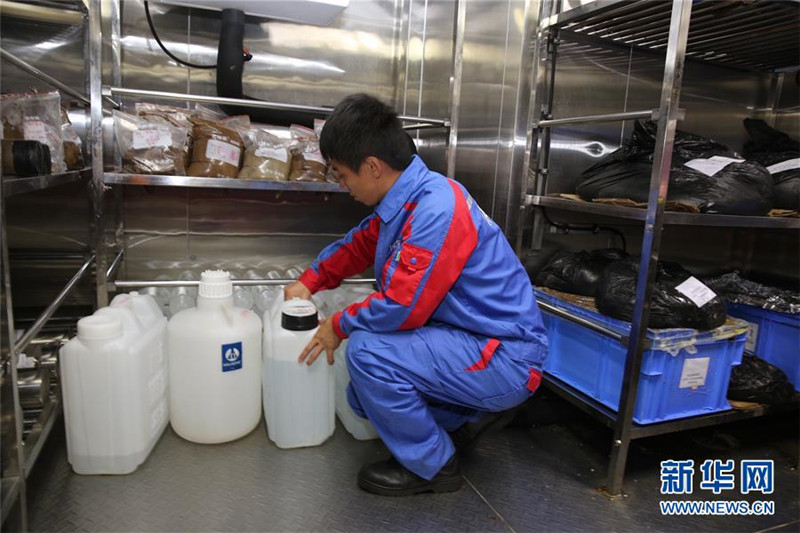 China l?sst tief blicken – Tiefseeforschung im Marianengraben