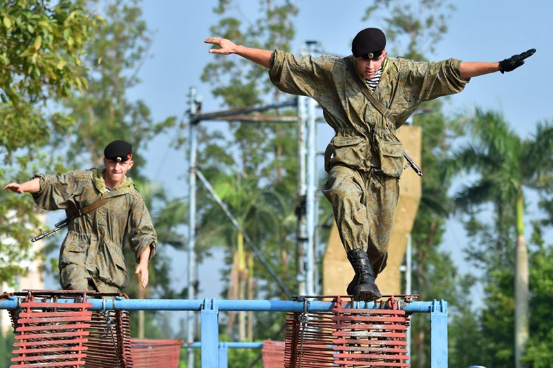 Gemeinsame übung der chinesischen und russischen Marineinfanterien