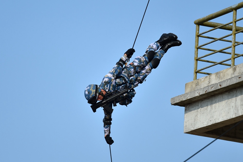 Gemeinsame übung der chinesischen und russischen Marineinfanterien