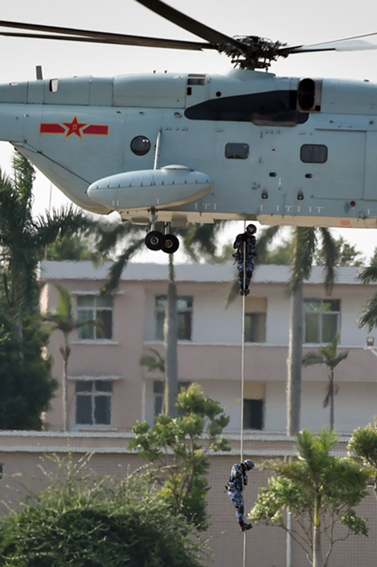 Gemeinsame übung der chinesischen und russischen Marineinfanterien