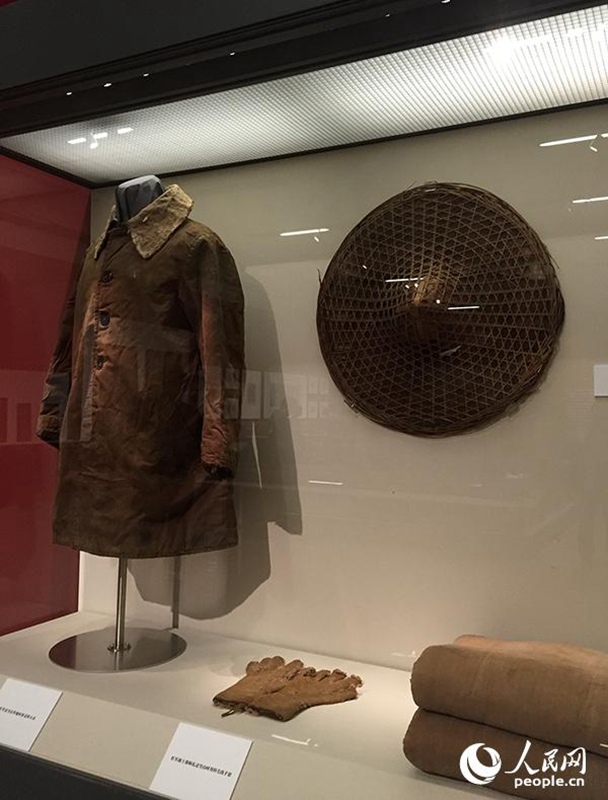 Ausstellung von Kulturgegenst?nden des ?Langen Marschs“ er?ffnet 