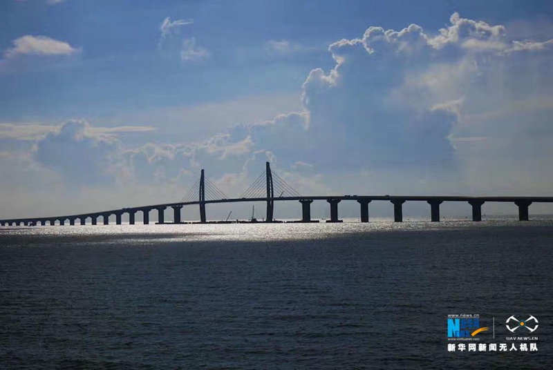 Weltl?ngste Meeresbrücke steht kurz vor der Fertigstellung