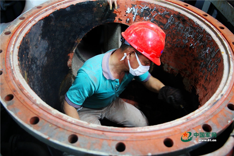 Wartung der Schwergutfrachter für Chinas Tr?gerraketen