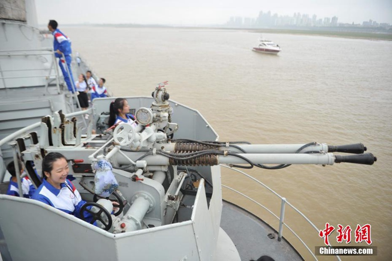 Ausgedienter Raketenzerst?rer als neuer Themenpark 