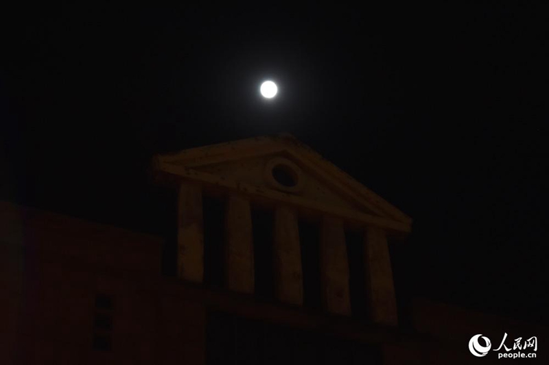 Gr??ter Supervollmond des 21. Jahrhunderts in China