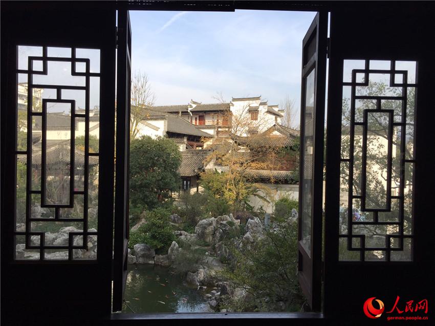 über den Berg – Malerisches China im Kreis Wuyuan