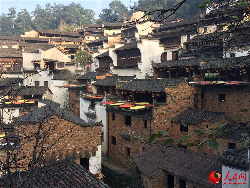 Journalisten in Porzellanlanden