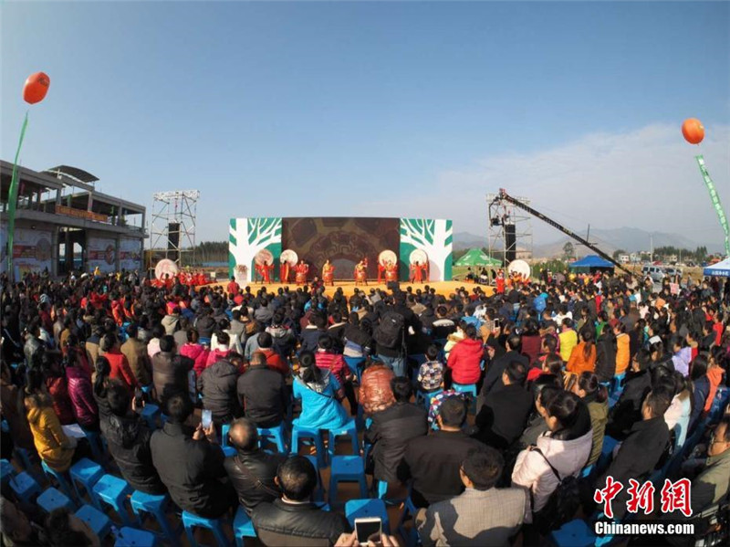 Kr?nung des Kumquatk?nigs in Guangxi