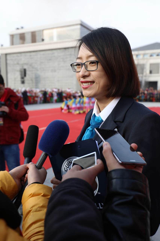 Guinness-Weltrekord der Hüfttrommeltanz