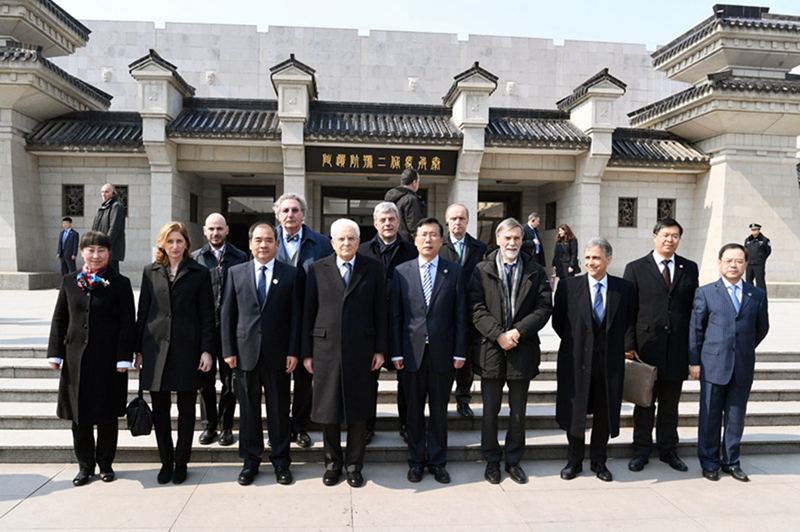 Italienischer Pr?sident besucht Museum von Mausoleum Qin Shihuangdis