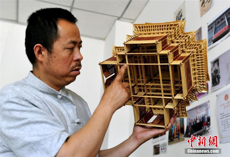 24 Jahre im Strohkunsthandwerk