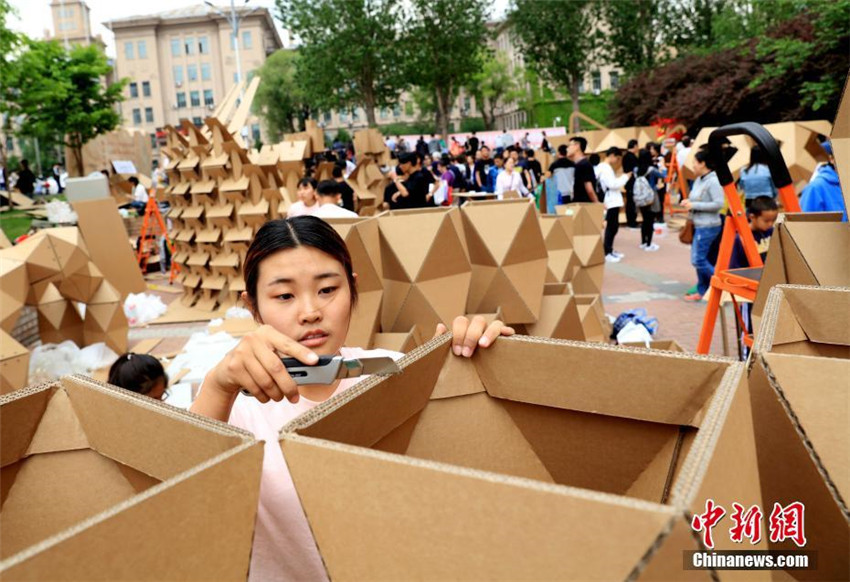 Kreatives Architekturfest in der TU Harbin